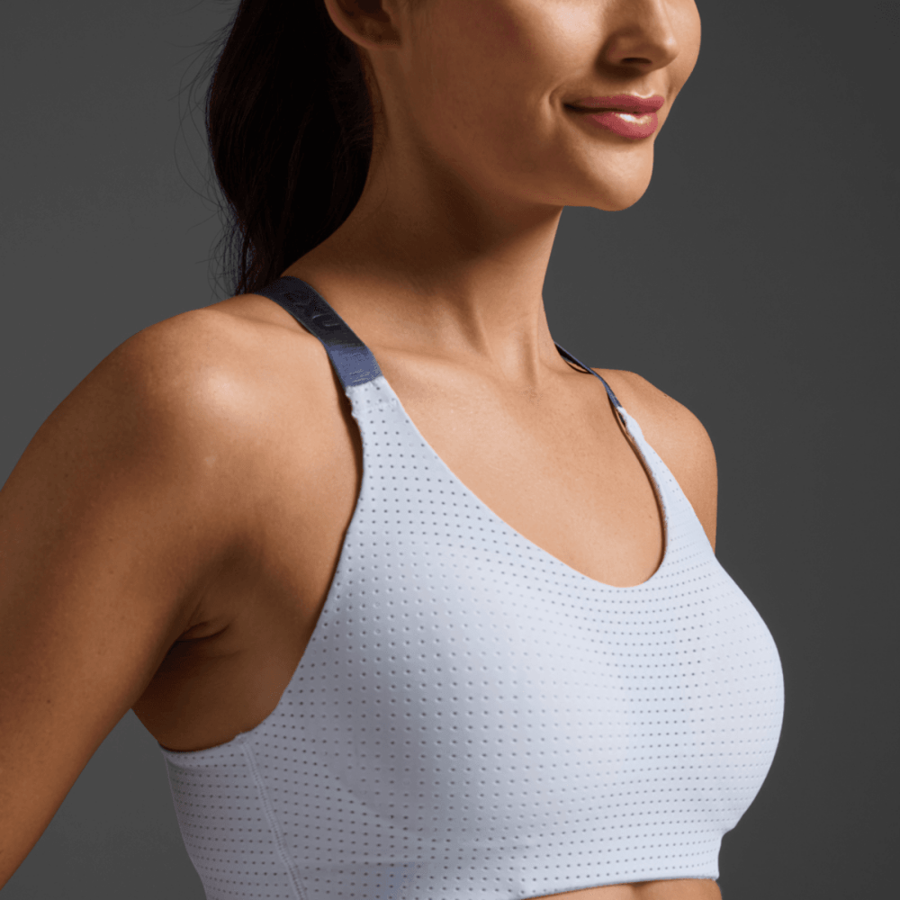 2XU - AERO MEDIUM IMPACT BRA Women - Rev Online