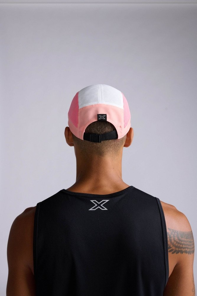 2XU - LIGHT SPEED SMALL CAP Unisex - Rev Online