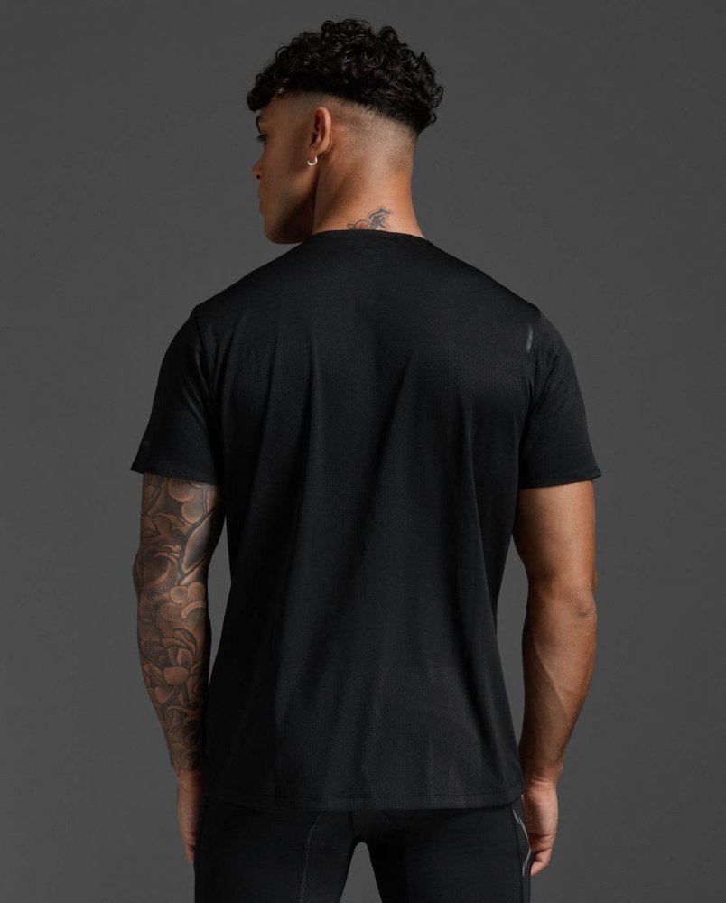 2XU - LIGHT SPEED TECH TEE Men - Rev Online