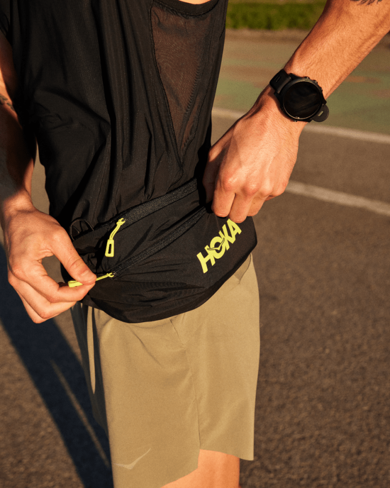 HOKA - HOKA HIP PACK 2.5L Unisex - Rev Online