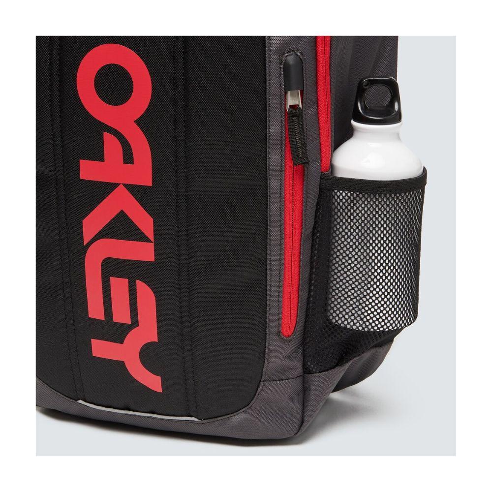 OAKLEY ENDURO 20L 3.0 กระเป๋าเป้สะพายผู้ชาย - Rev Online